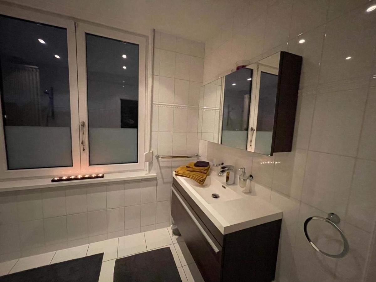 Modern 1Br House Near Heysel, Expo, Palais 12, Atomium, Uzvub Et Stade Roi Baudouin Apartment Wemmel Exterior photo